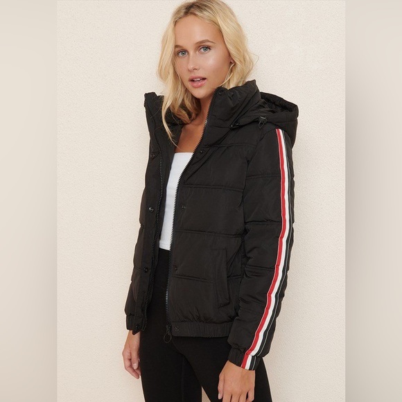 Black puffer jacket with red and white stripes - Picture 4 of 6